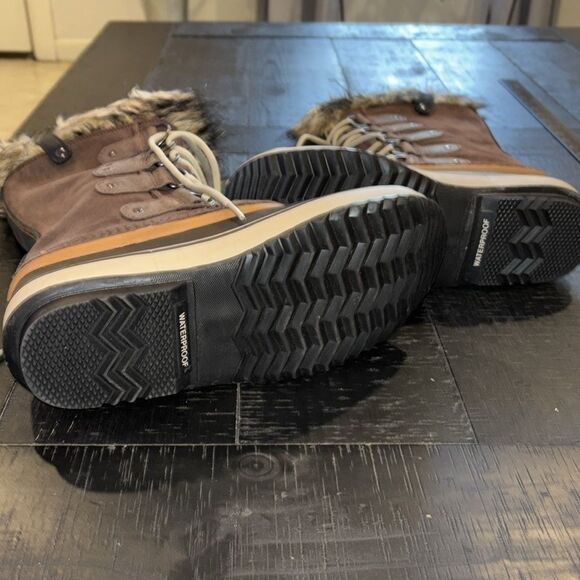 Sorel Joan of Arctic Snow Winter Boots Women’s US Size 10.5 Faux Fur Shoes​​​​​​ - Picture 7 of 12